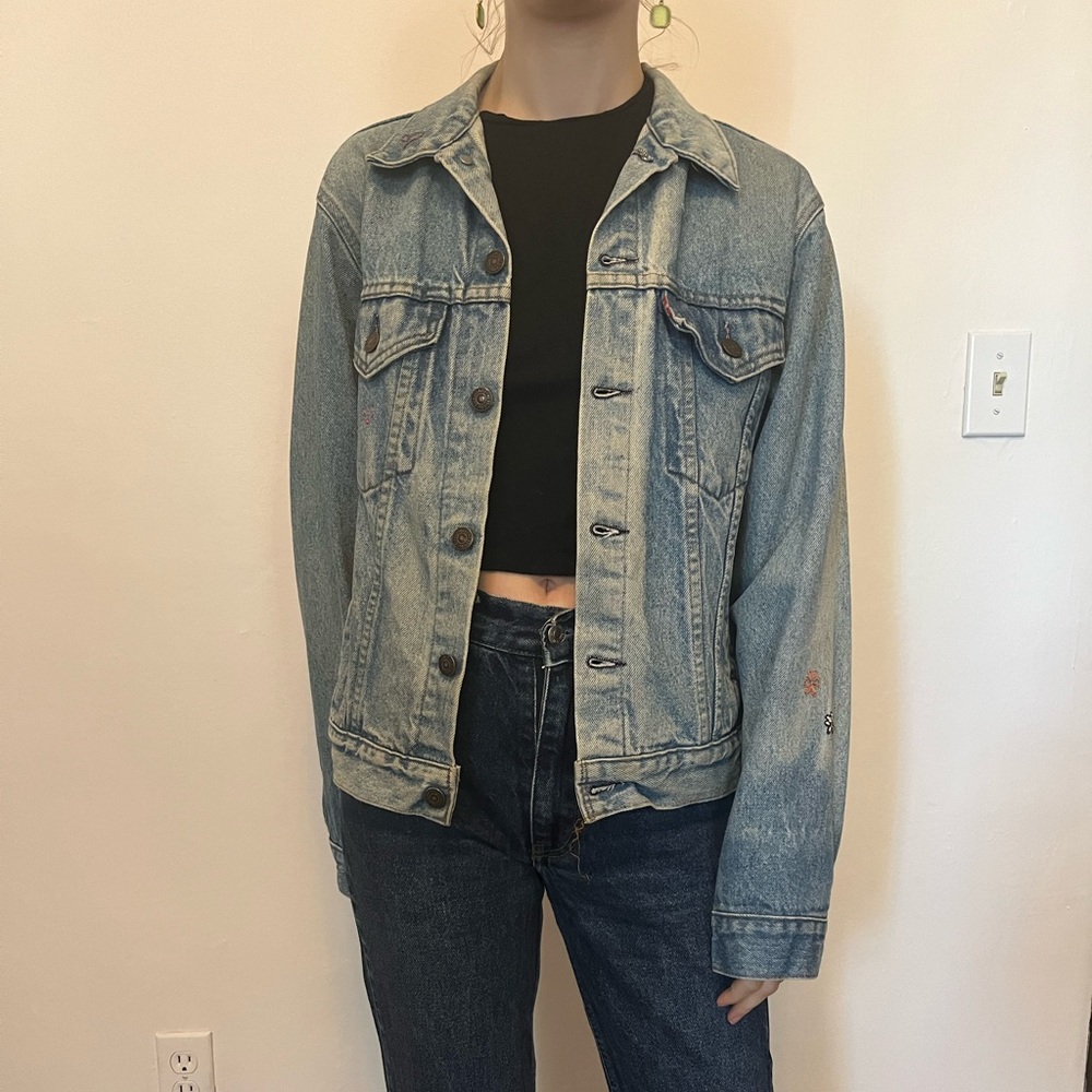 Vintage Levi’s denim jacket